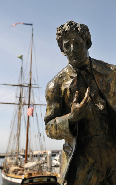 Jack London statue