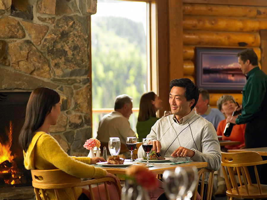 Rod & Reel Restaurant Dining at Kenai Princess Wilderness Lodge