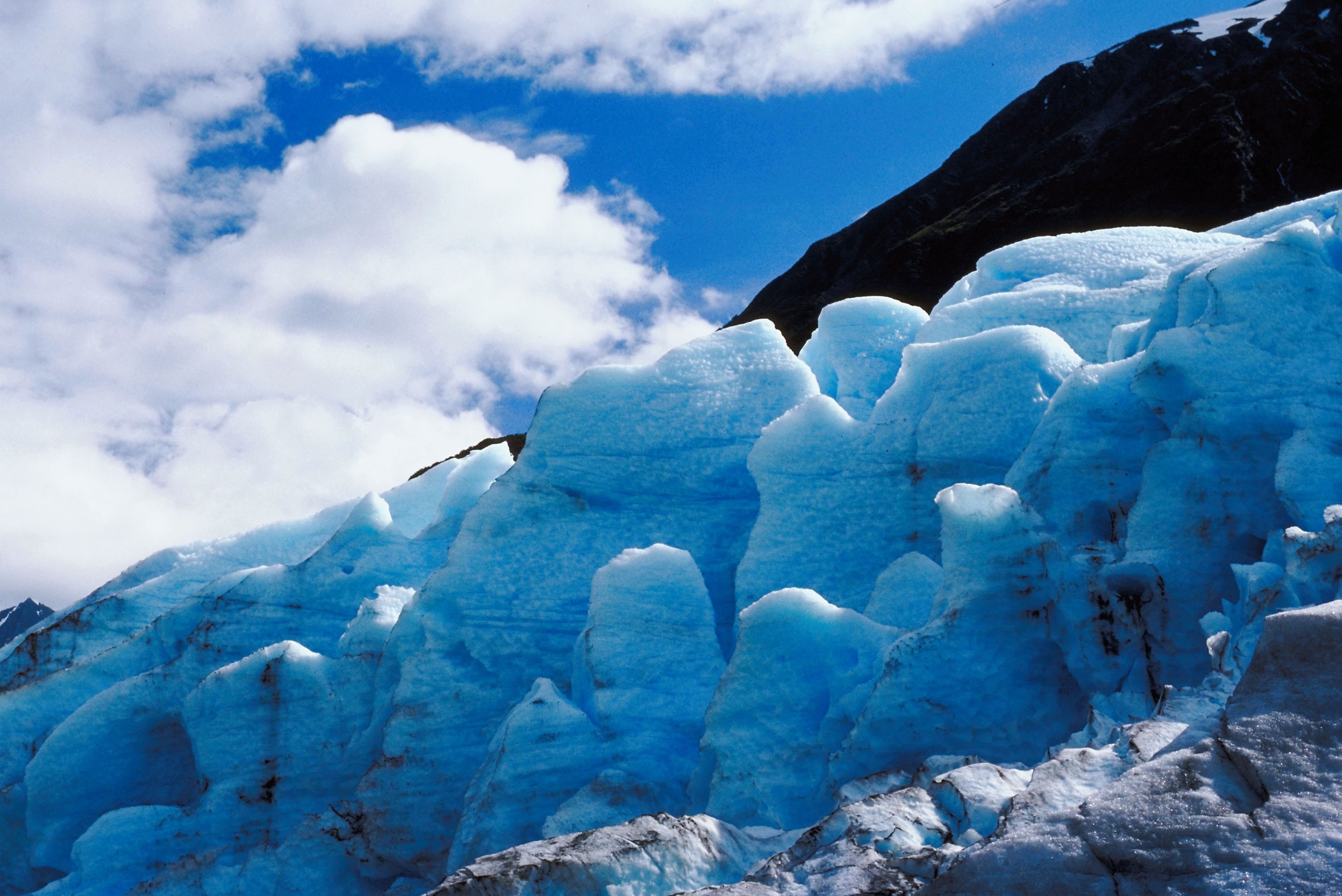 Know Your Glaciers A Guide to Describing the Alaskan Ice Princess Lodges